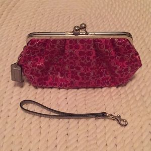 COACH PINK & SILVER SIGNATURE CLUTCH